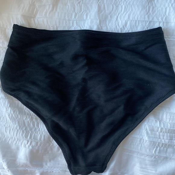 ribbed high waisted bikini bottoms - Picture 2 of 3